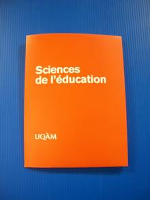 Pochette en carton 9x12' orange UQAM Sc.éducation