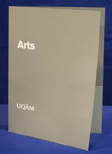 Pochette en carton 9x12' grise UQAM Arts