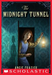 The Midnight Tunnel: A Suzanna Snow Mystery